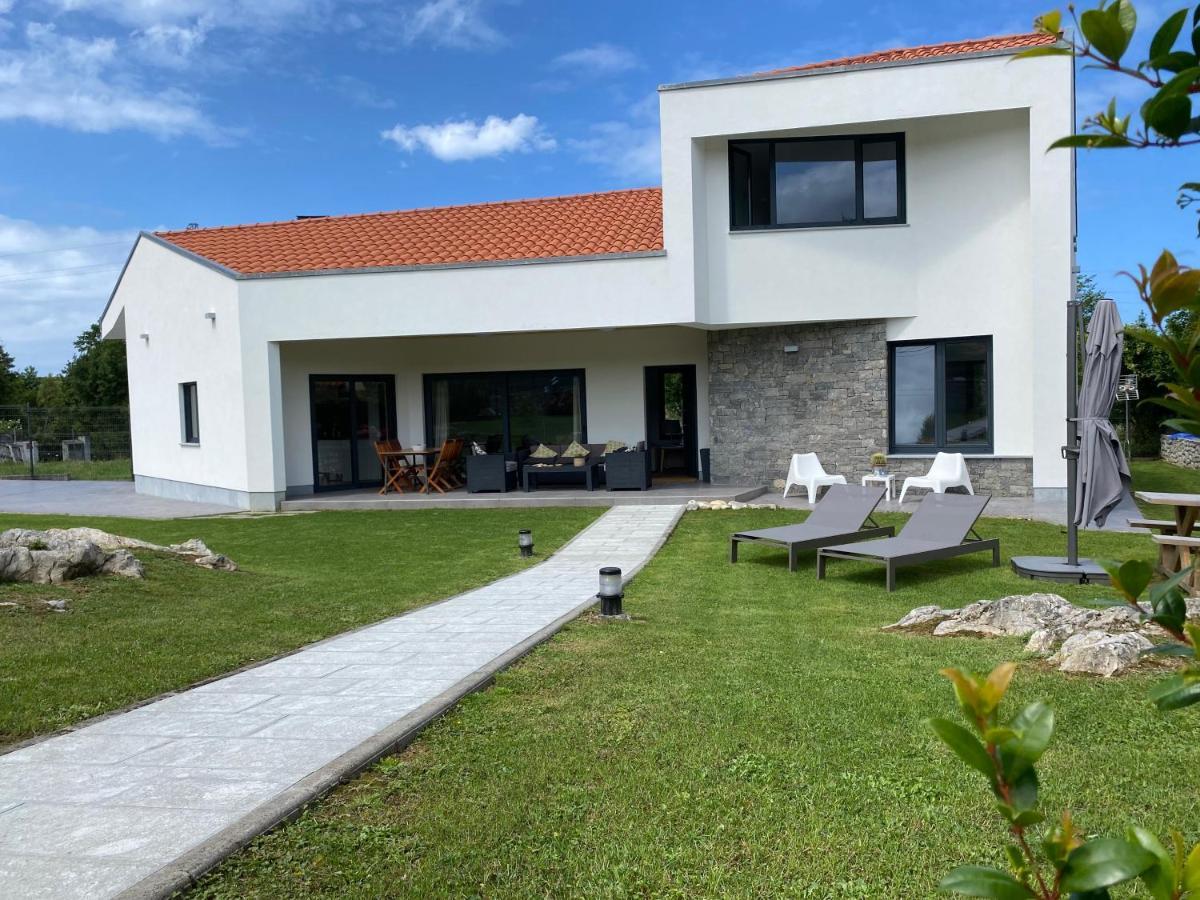 La llosina Vivienda Vacacional alquiler íntegro Villa Llanes Exterior foto